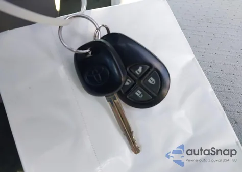 2015 Toyota Sienna Le 8 Passenger from USA, damaged, VIN 5TDKK3DC0FS677399